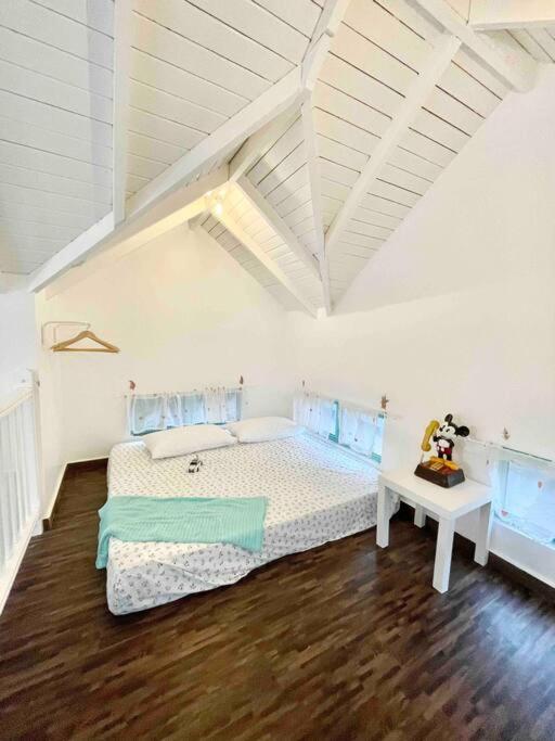 Villa Sea Kecil Tiny House Near Jetty Of Kuala Besut Kampong Nail Esterno foto