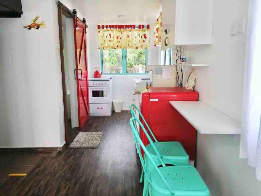 Villa Sea Kecil Tiny House Near Jetty Of Kuala Besut Kampong Nail Esterno foto